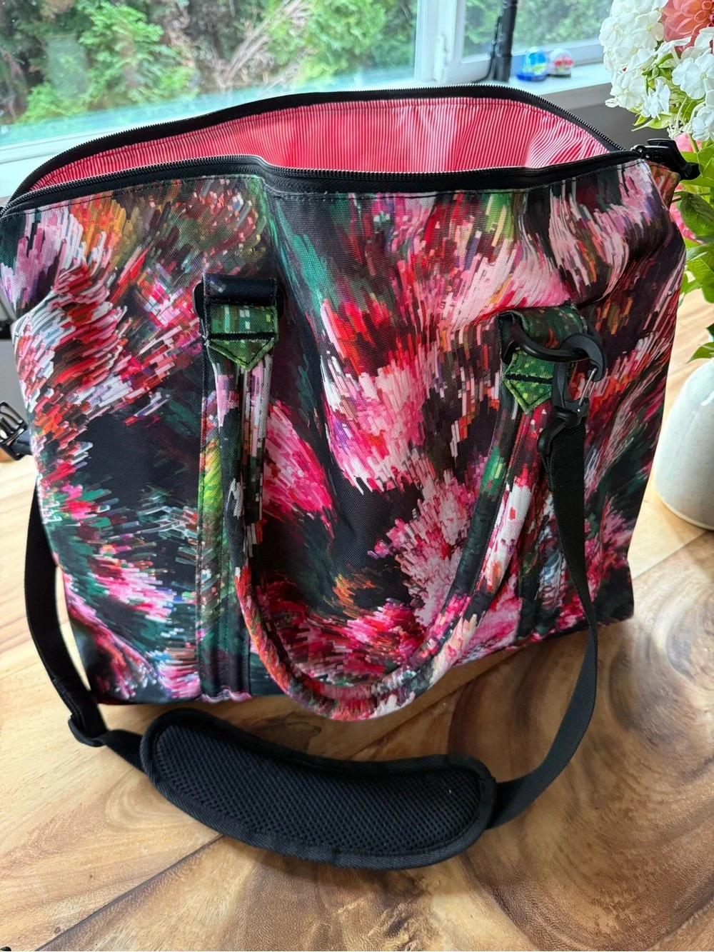 Herschel Supply Co Strand Sprout Diaper Bag & Changing Pad (pixel floral)